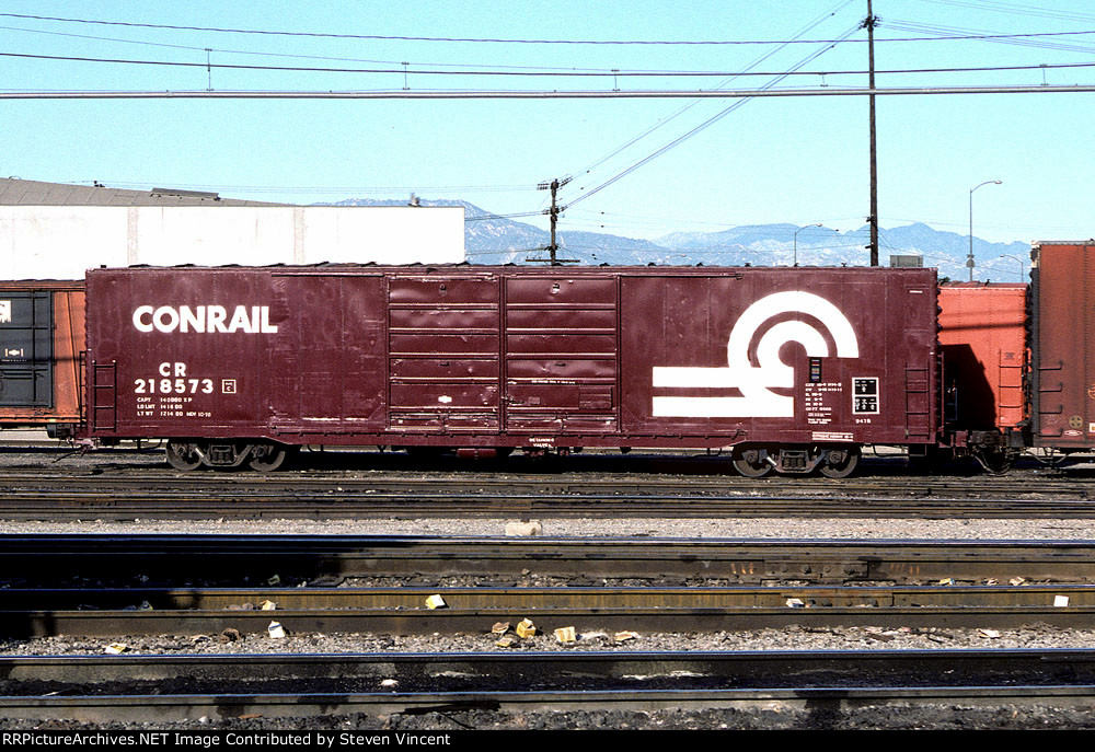 Conrail box CR #218573